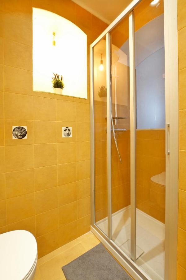 Breathe Liguria - Lucy 1 Bedroom And 1 Apartment In A Newly Renovated Nineteenth-Century Building In The Historic Center Near The Sea لا سبيتسْيا المظهر الخارجي الصورة